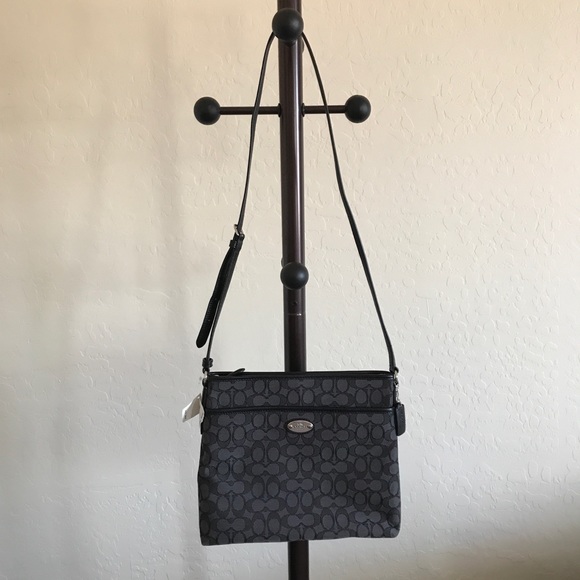 NEW Coach Purse